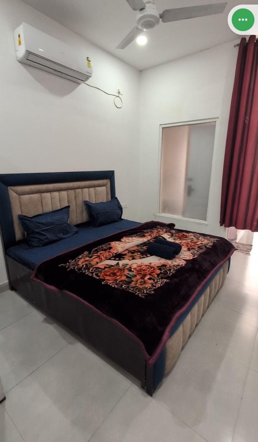 Studio Apartment in Noida