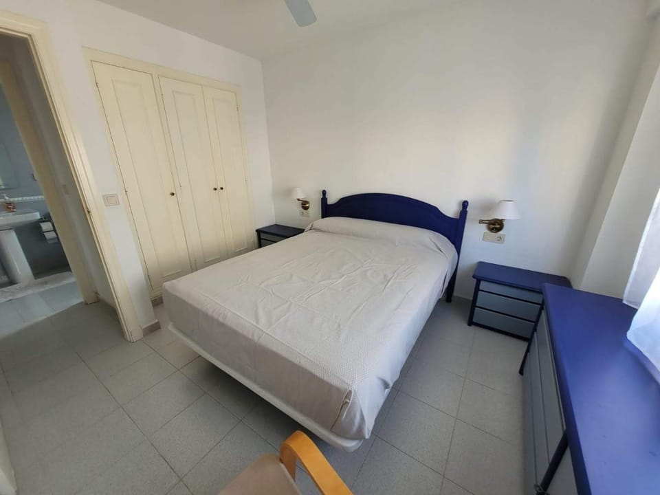 Work Ready Beach Escape - with Scenic Views Apartment in Alacantí