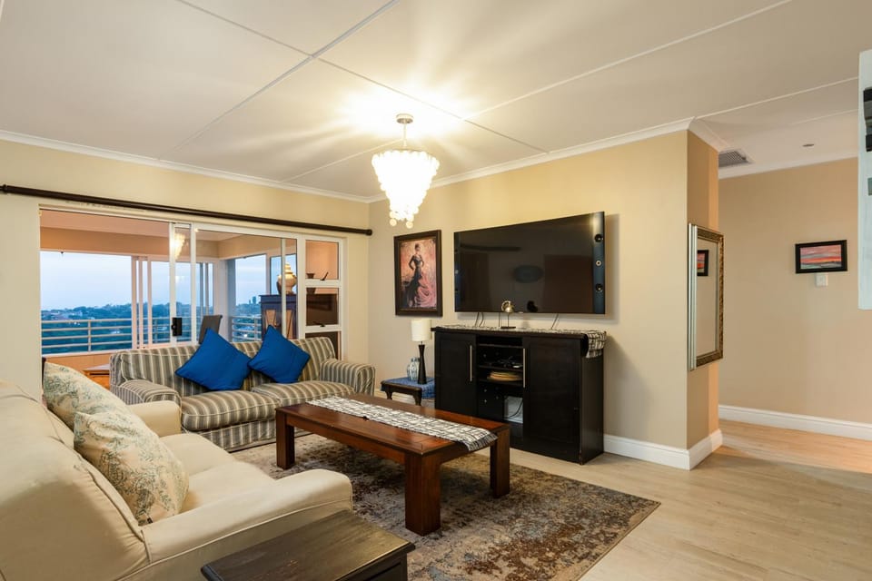 5 Malibu - Ballito Bay Beverley Hills Apartment in Dolphin Coast