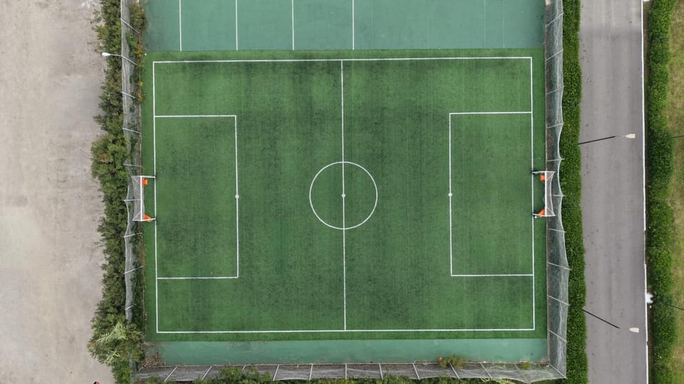 Tennis court
