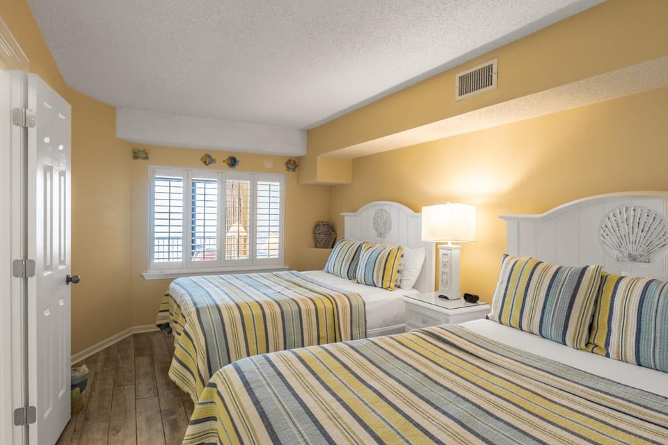 Stunning Ocean Views! 1BR For 6 Guests! Beach Colony 603 House in Myrtle Beach