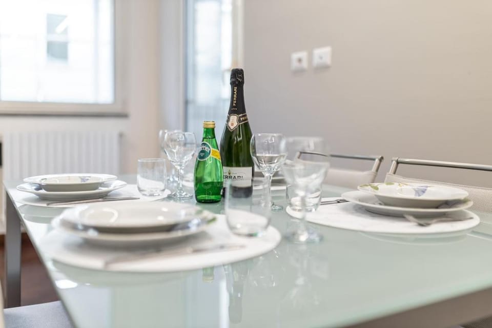 Mazzini 1 - Smart Flat 2 bedrooms Garage & Mxp Apartment in Lombardy