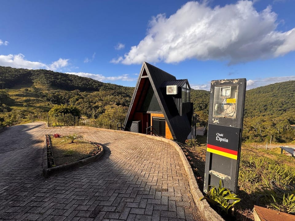 Romantic Hilltop Chalet | Hot Tub | Fireplace Chalet in State of Santa Catarina