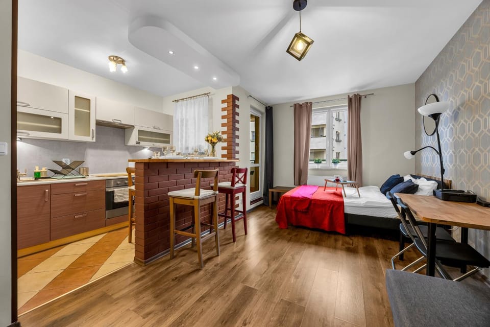 Kitchen or kitchenette, Living room, Photo of the whole room, microwave, oven, stove