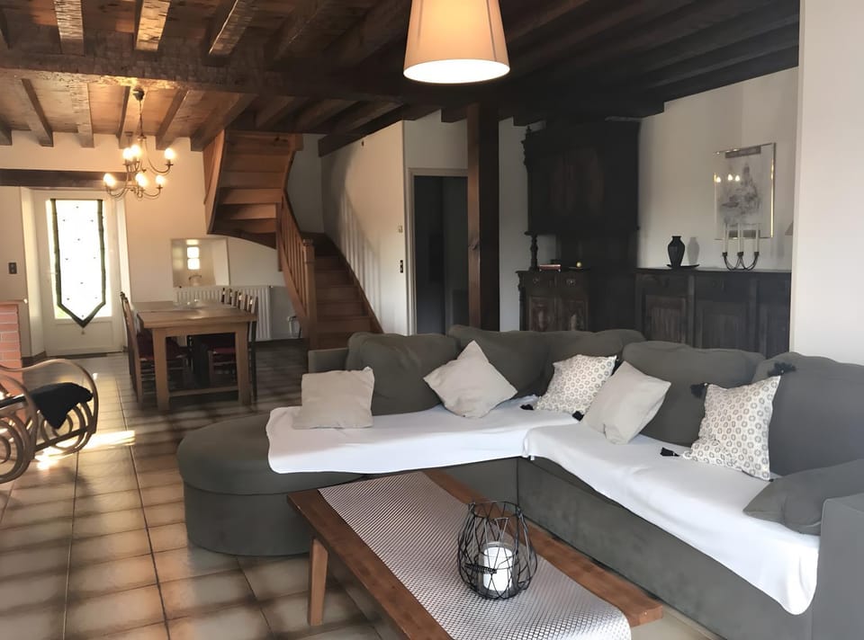 Property building, Living room