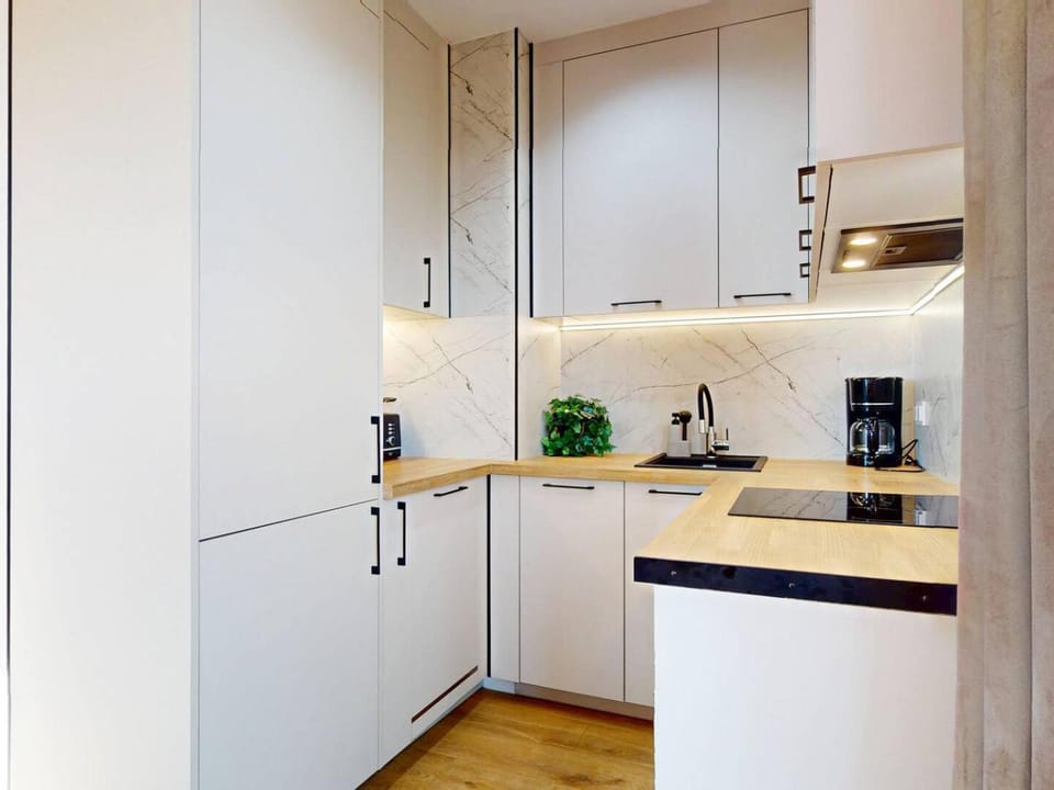 Prism Apartments Mokotow Balcony AC Parking Apartment in Warsaw