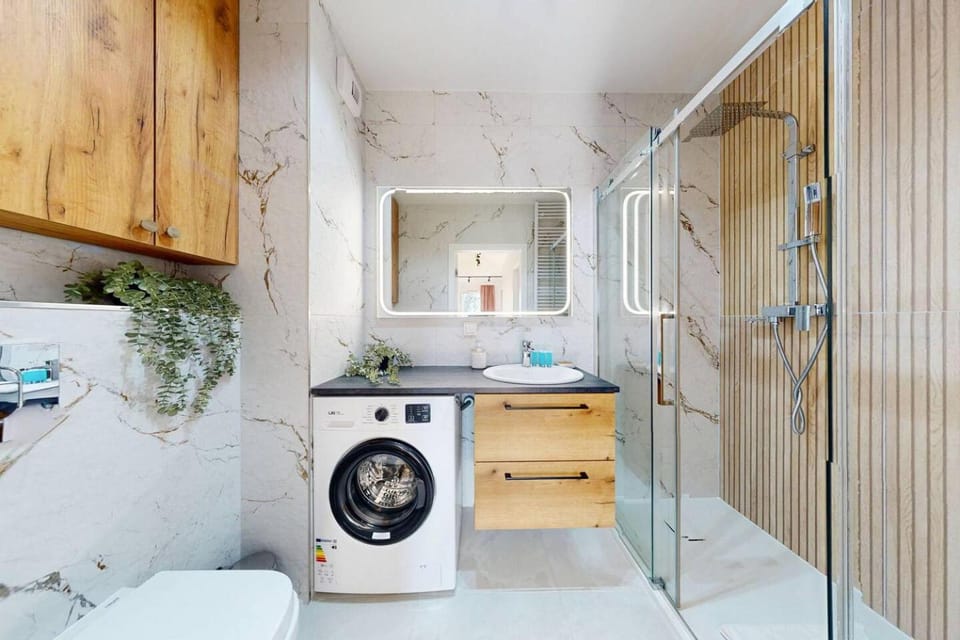 Prism Apartments Mokotow Balcony AC Parking Apartment in Warsaw
