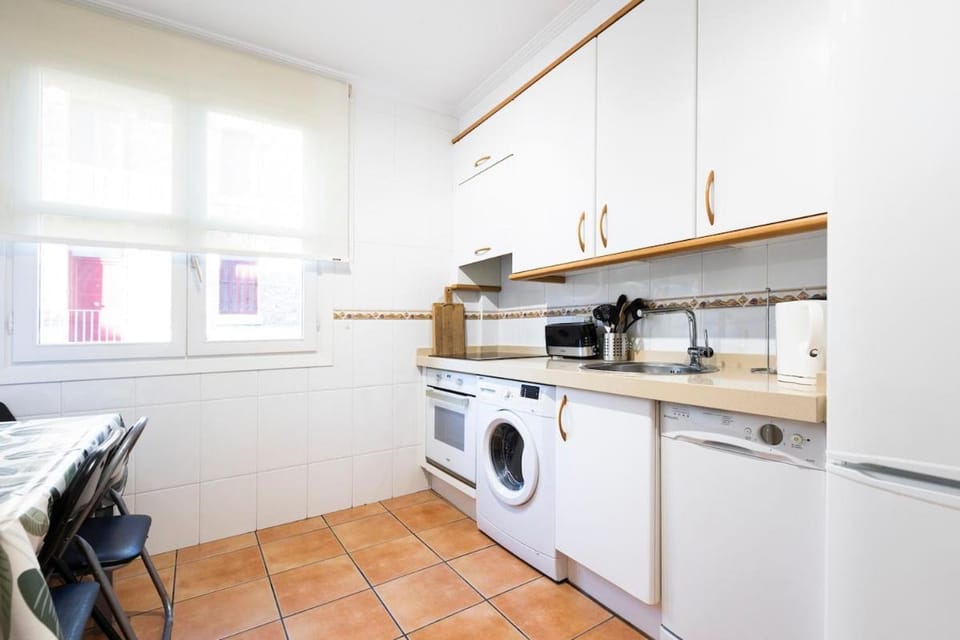 Nice apartment well located in the old town Apartment in Basque Country
