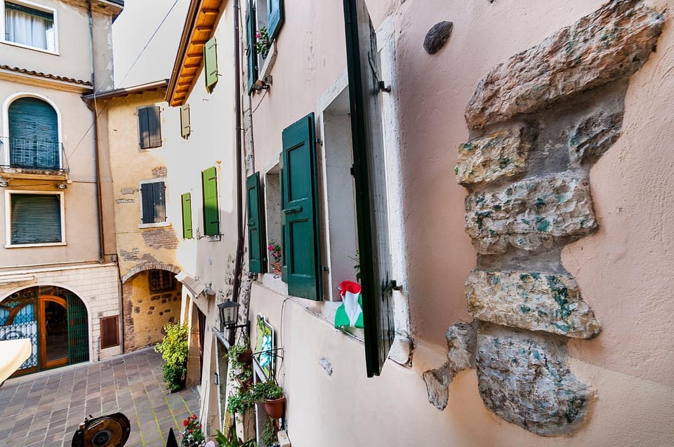 Inner courtyard view