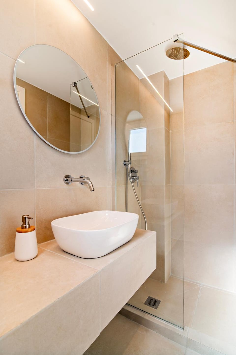 Shower, Bathroom