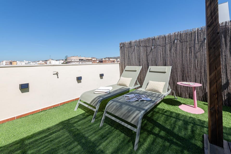 Property building, Balcony/Terrace