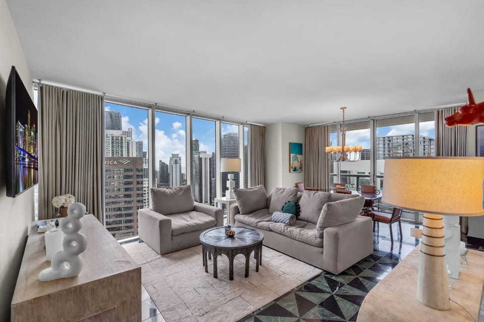 Sky-High Water Views at Icon Brickell Apartment in Brickell