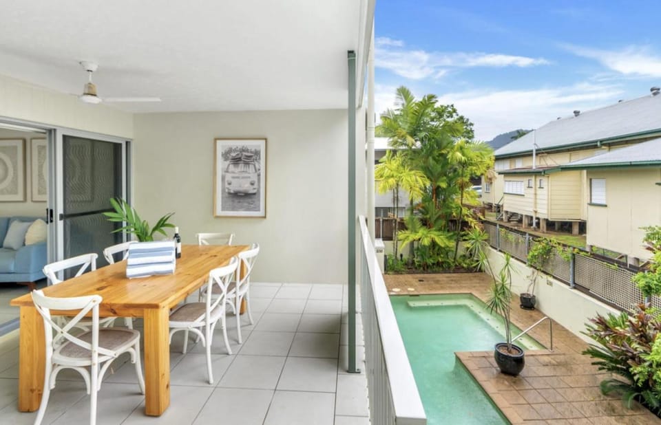 Distinct at the Botanicals Apartment in Edge Hill