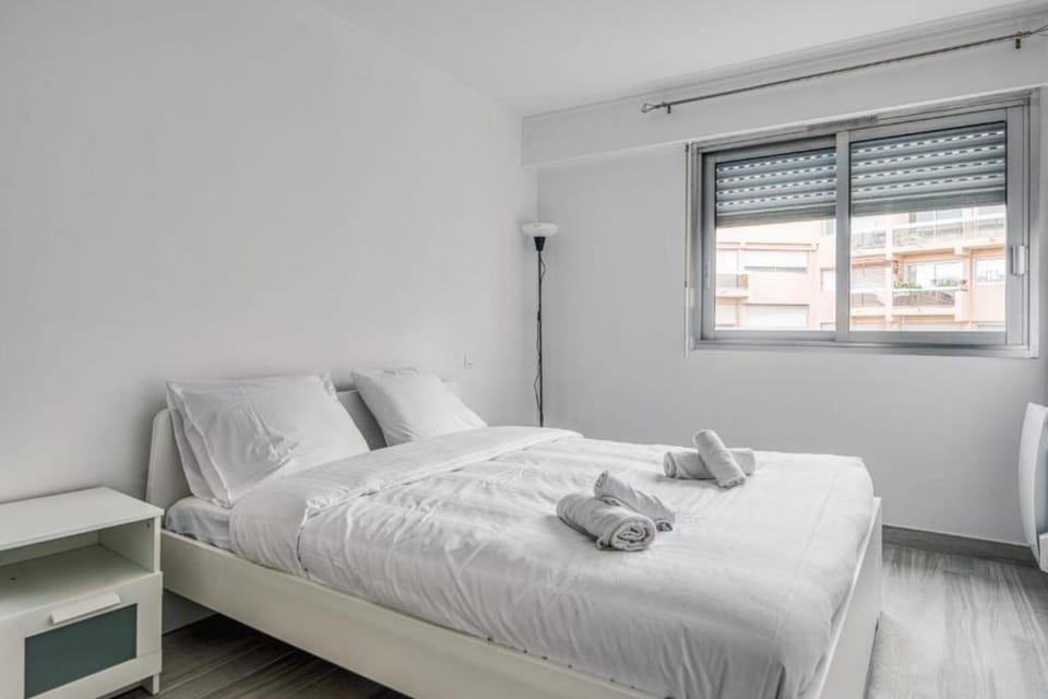 Bright apartment with a view in Antibes Apartment in Antibes