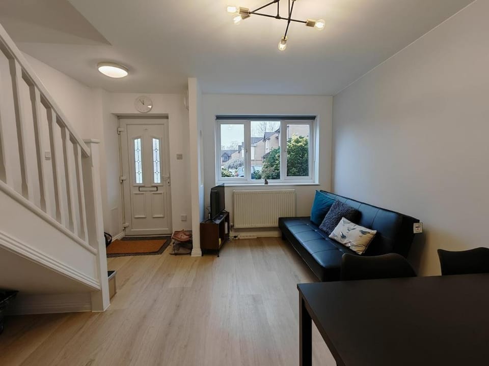 Communal lounge/ TV room, Facade/entrance, Living room