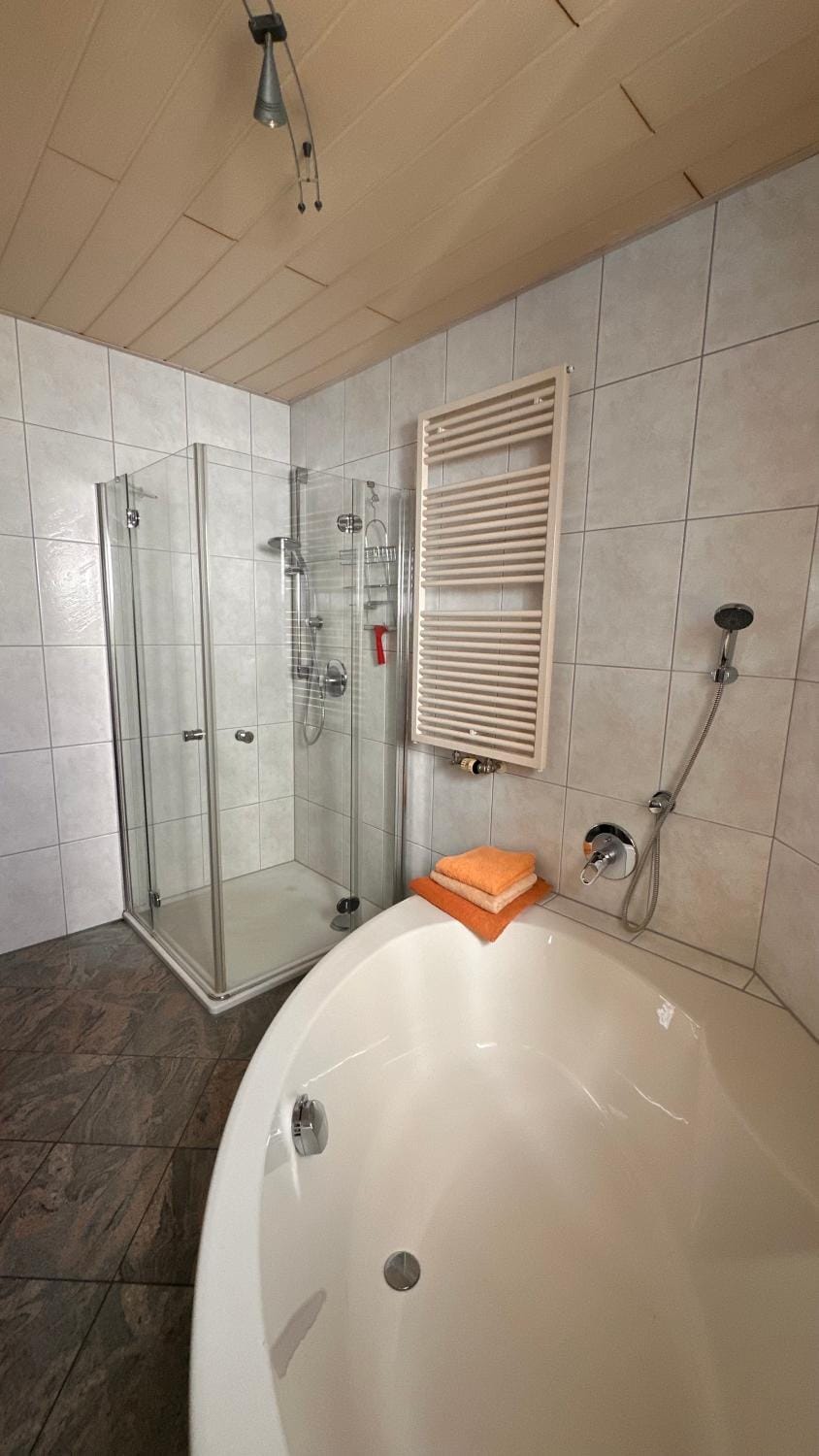 Bathroom, Bath