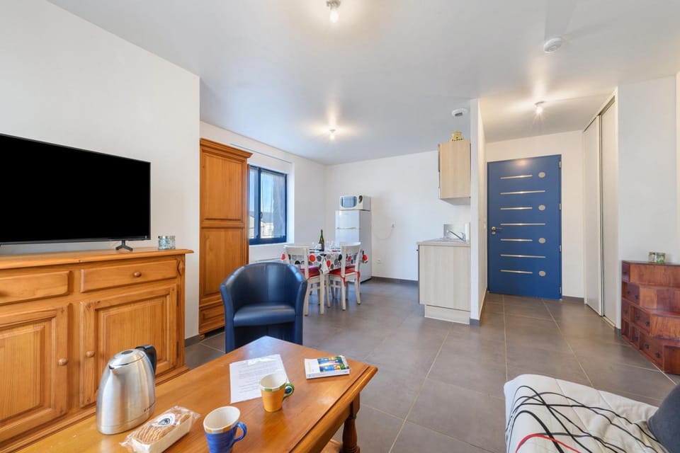 Property building, Living room