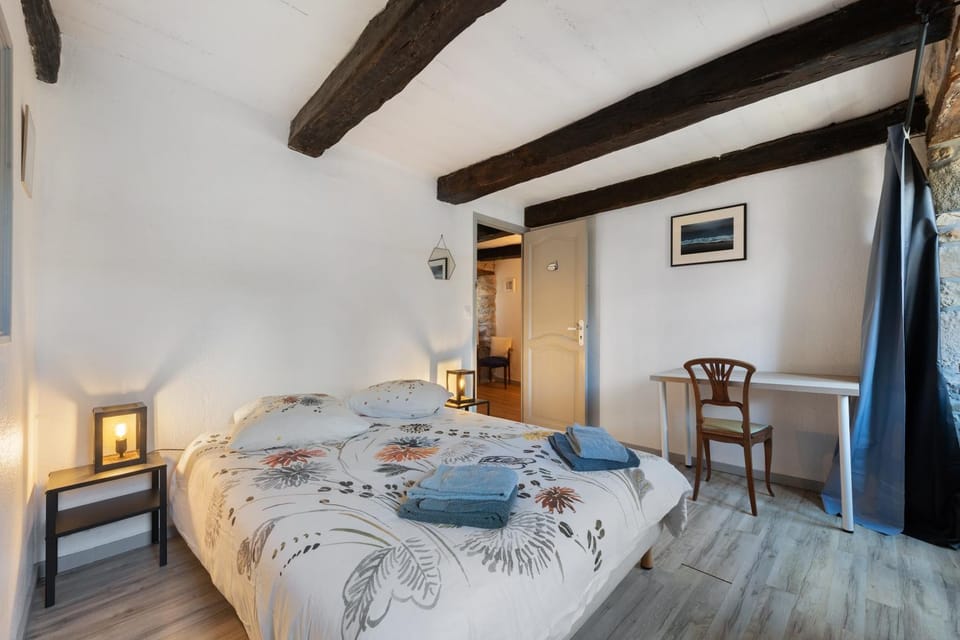 Property building, Living room, Bedroom