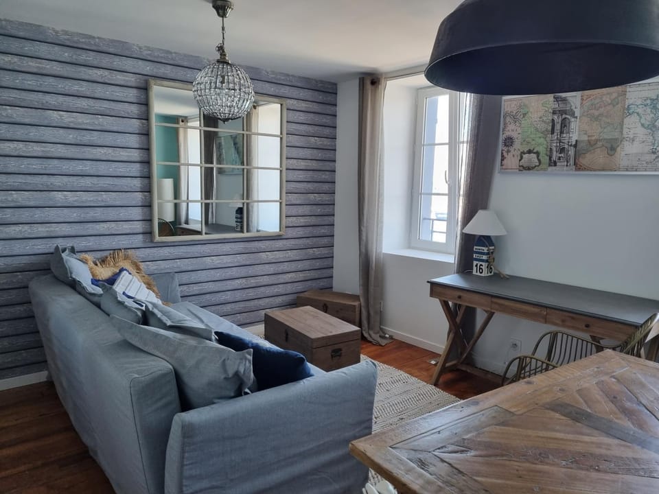 Property building, Living room