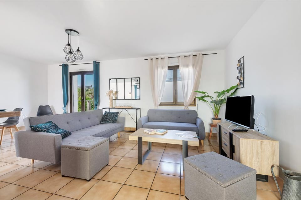 Property building, Living room