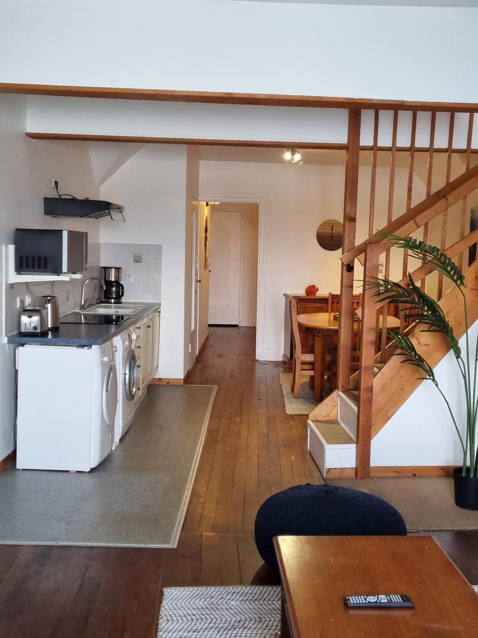 Property building, Living room