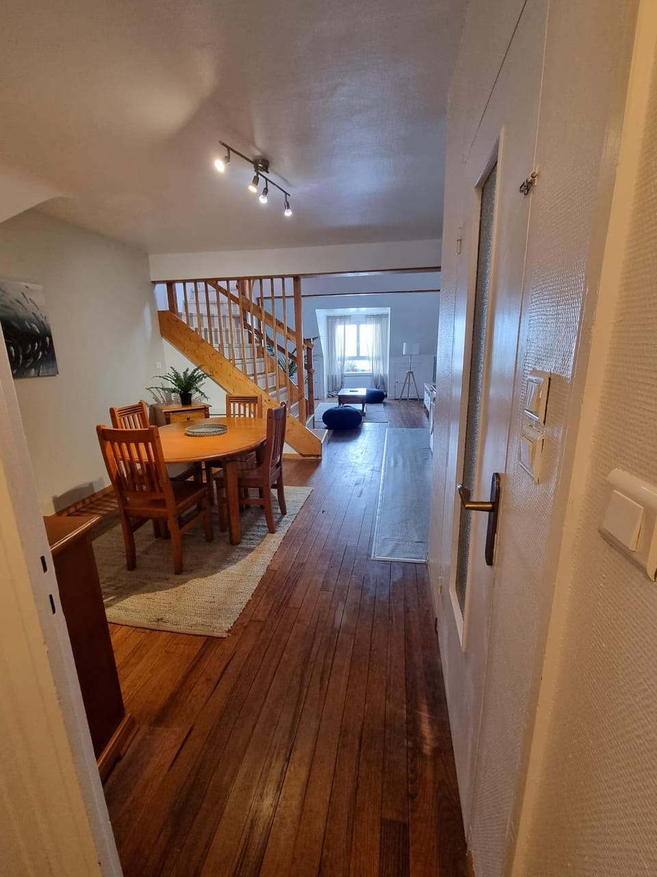 Property building, Living room