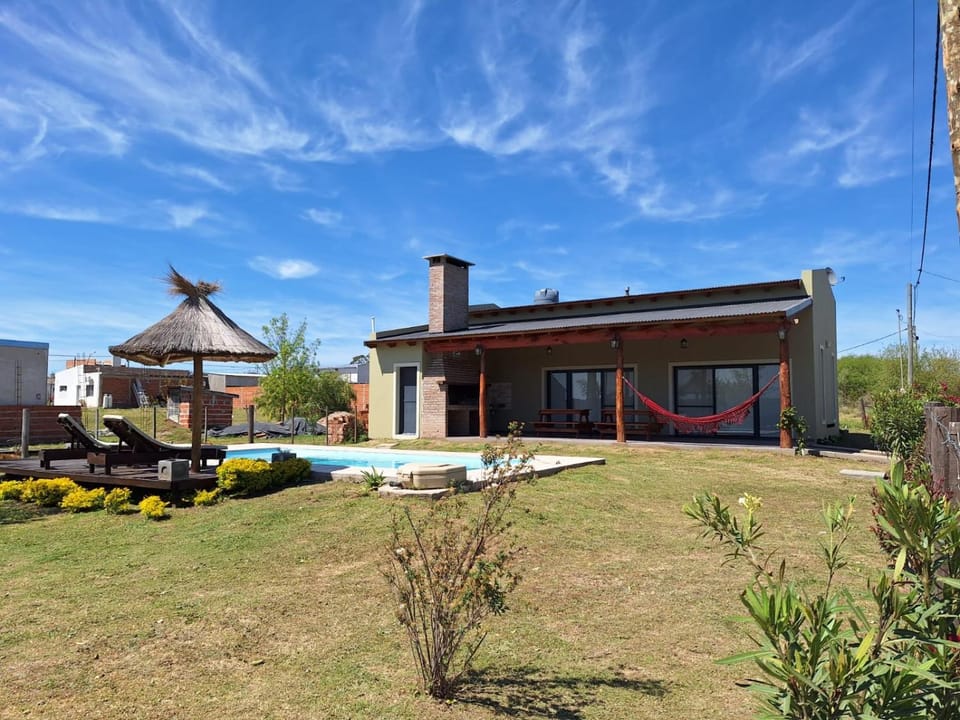 Quinta El Oasis ORO VERDE House in Entre Ríos Province, Argentina