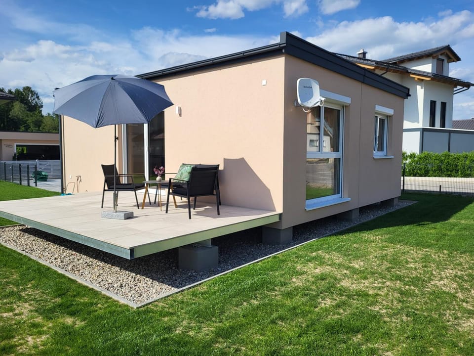 Property building, Garden, Garden view