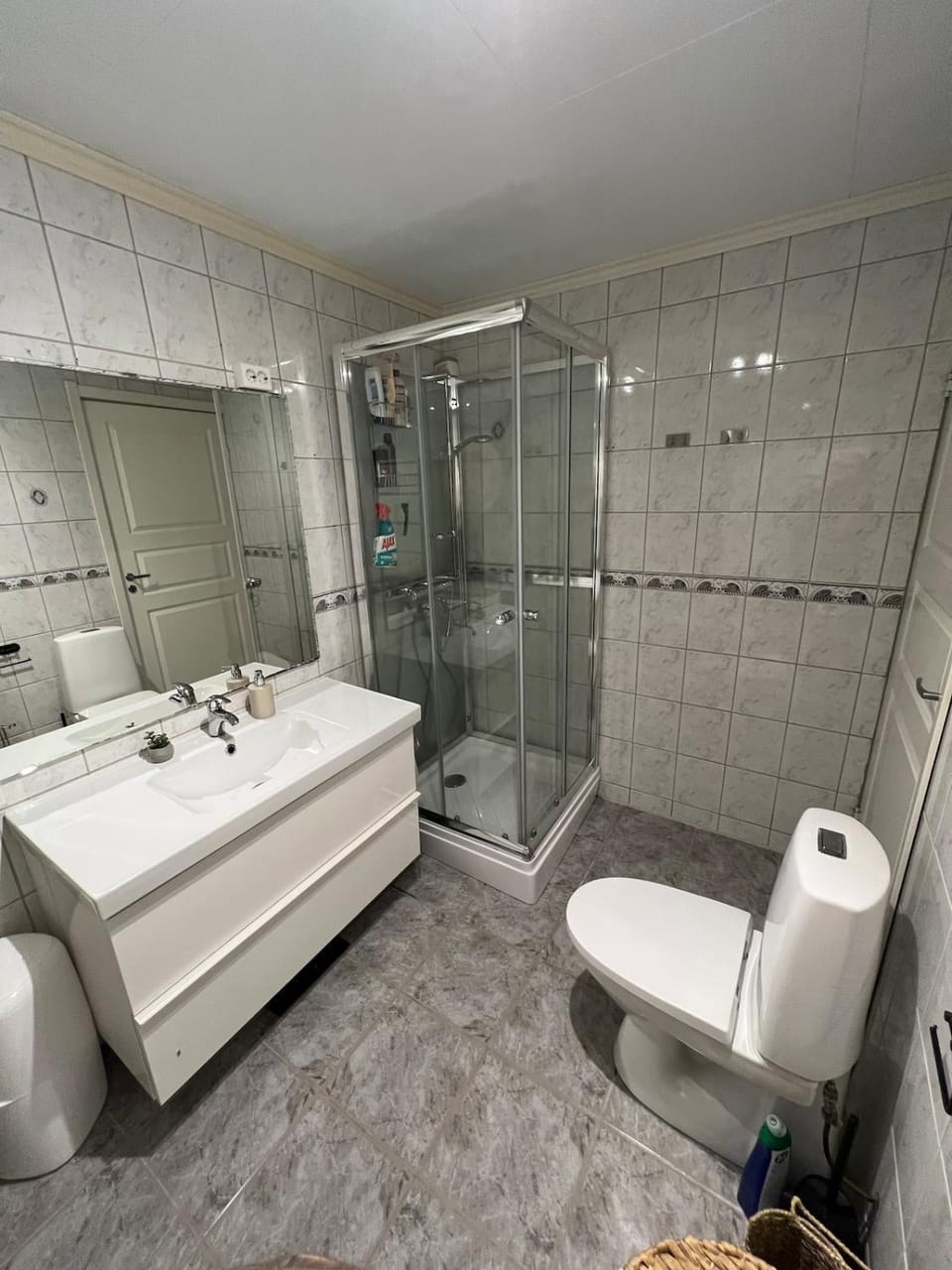 Convenient and Spacious apartment on the first floor Apartment in Nordland, Norway