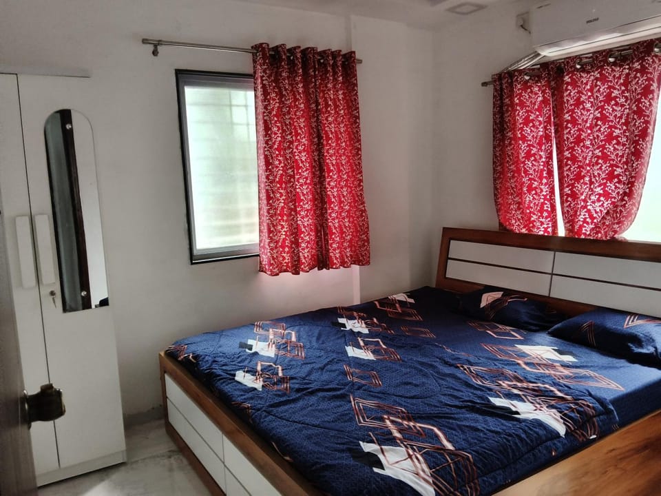 CHINCHWAD 2bhk 75o74ooo6o Apartment in Maharashtra