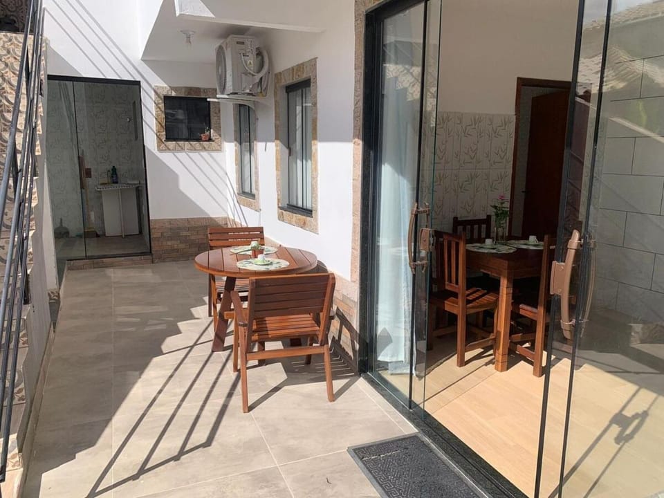 Patio, Dining area
