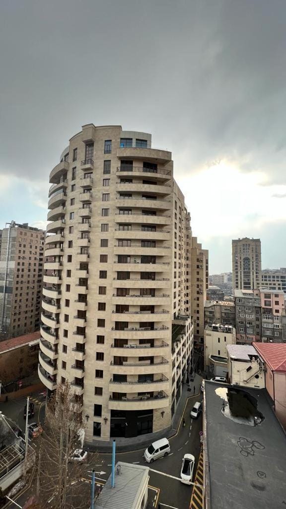 Светлые апартаменты в центре Еревана Apartment in Yerevan