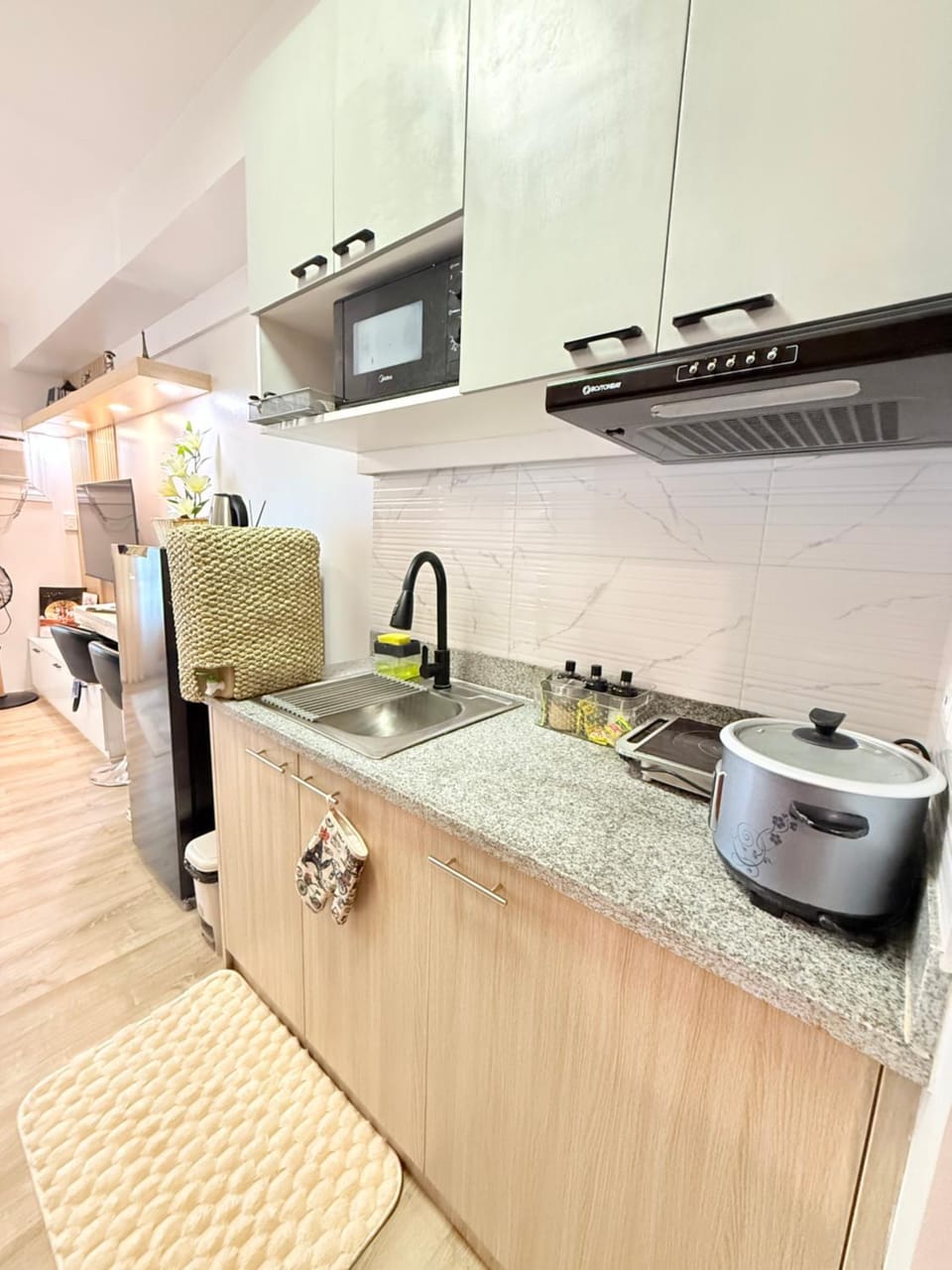 Casa Elma Mesavirre Garden Residences Apartment hotel in Bacolod