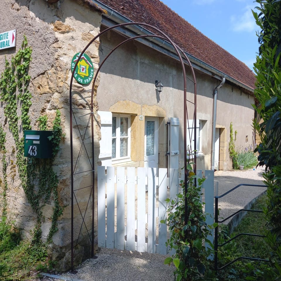 La Source de Romay 2 pers 5 min Paray House in Paray-le-Monial