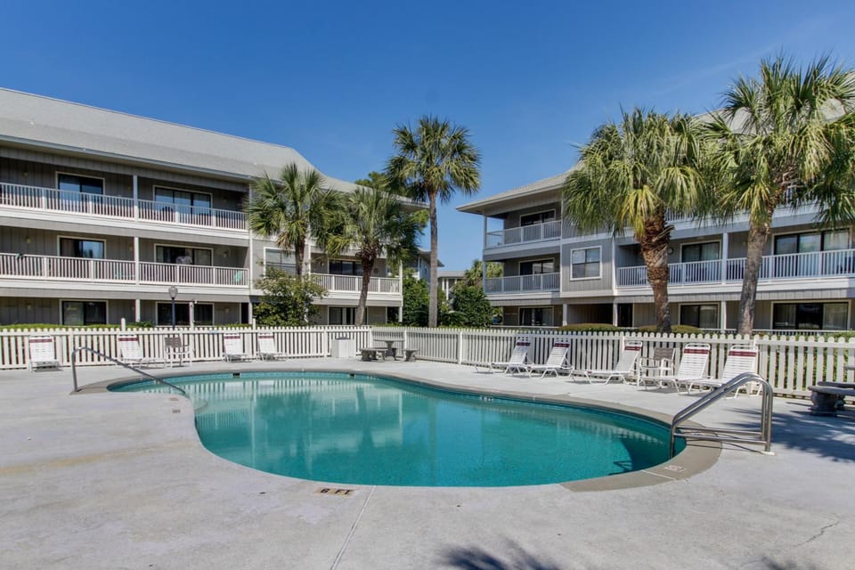 Coastal condo with patio & shared pool tennis courts House in South Walton County