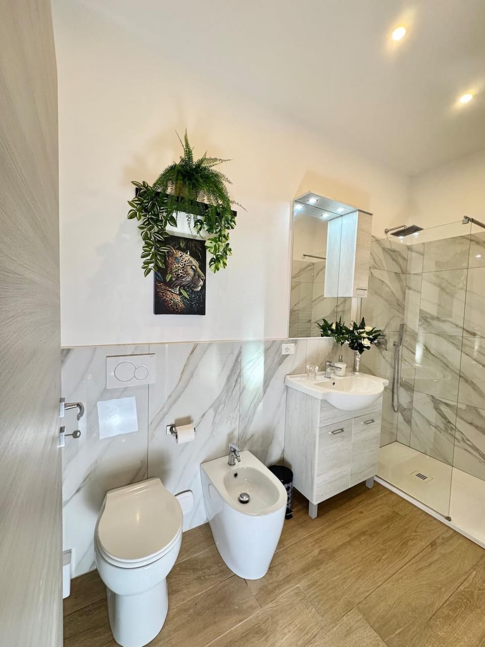 Toilet, Bathroom, bidet, towels