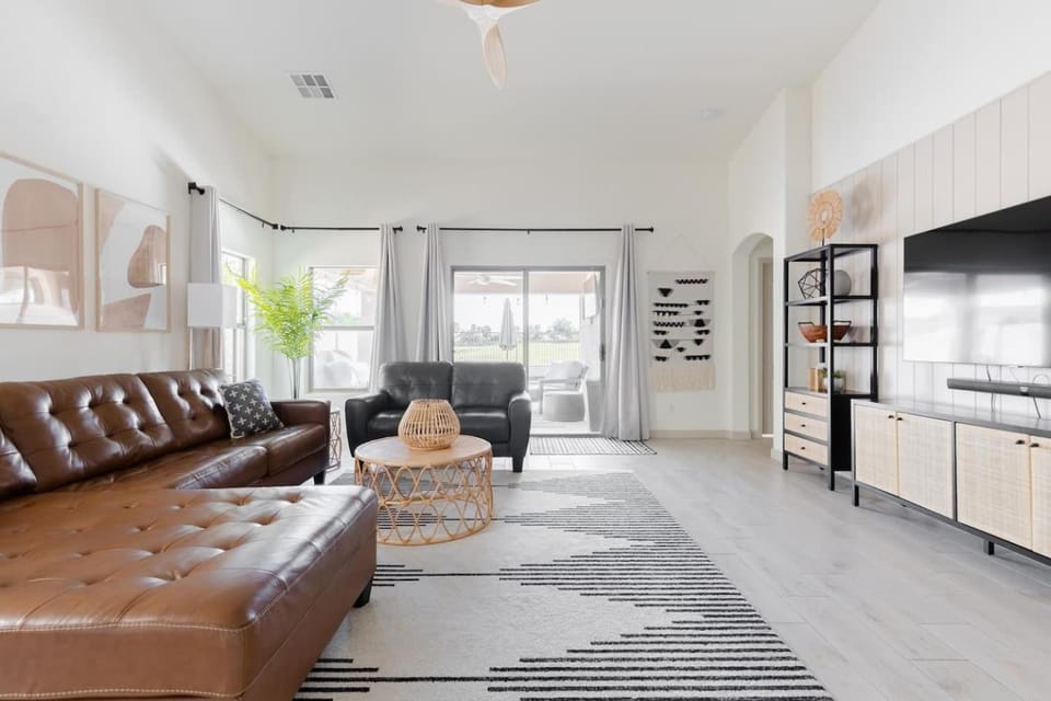 TV and multimedia, Living room