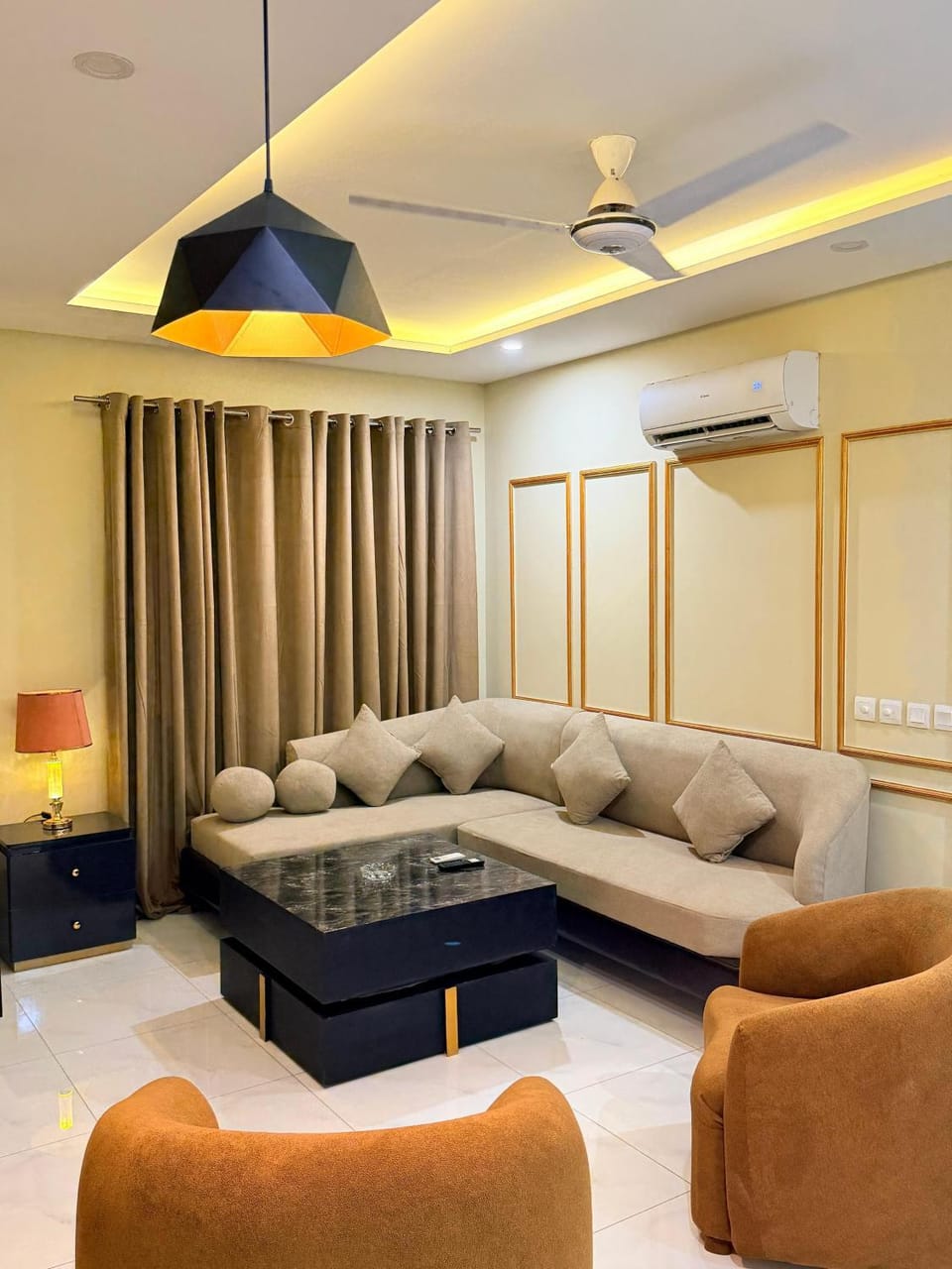TR Residence Apartment in Lahore