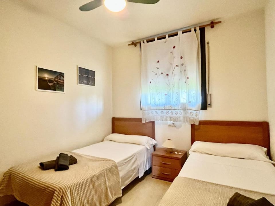 Apartamento Ebre Apartment in Montsià