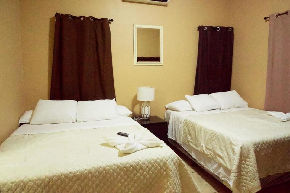 Villa Privada con Piscina, Area Social y Barbacoa! Villa in San Pedro Sula