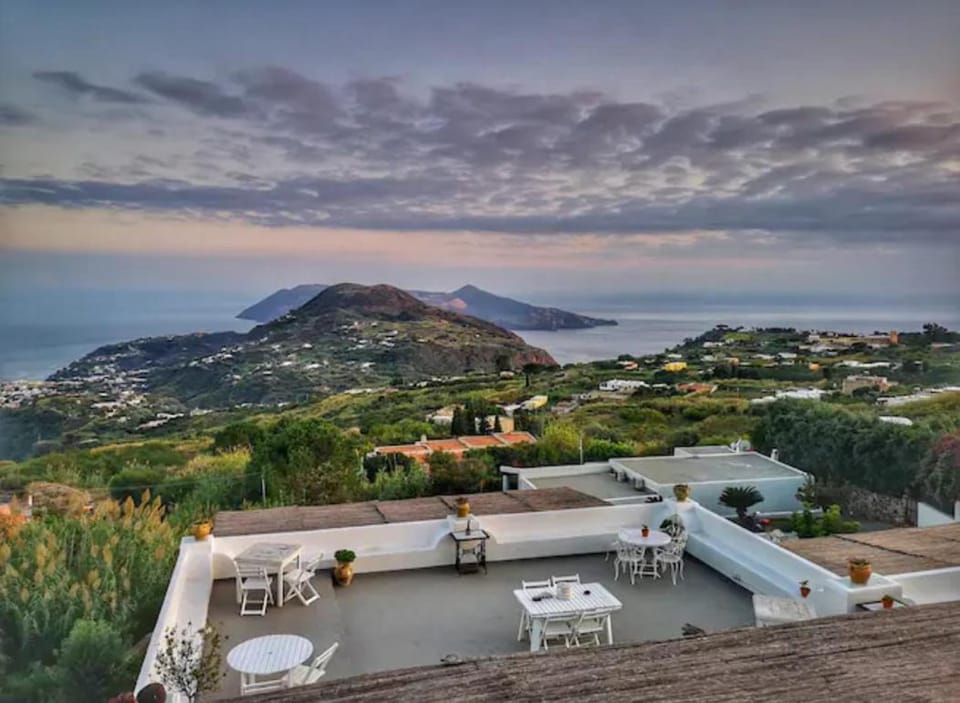 Bird's eye view, Balcony/Terrace, Mountain view, Sea view