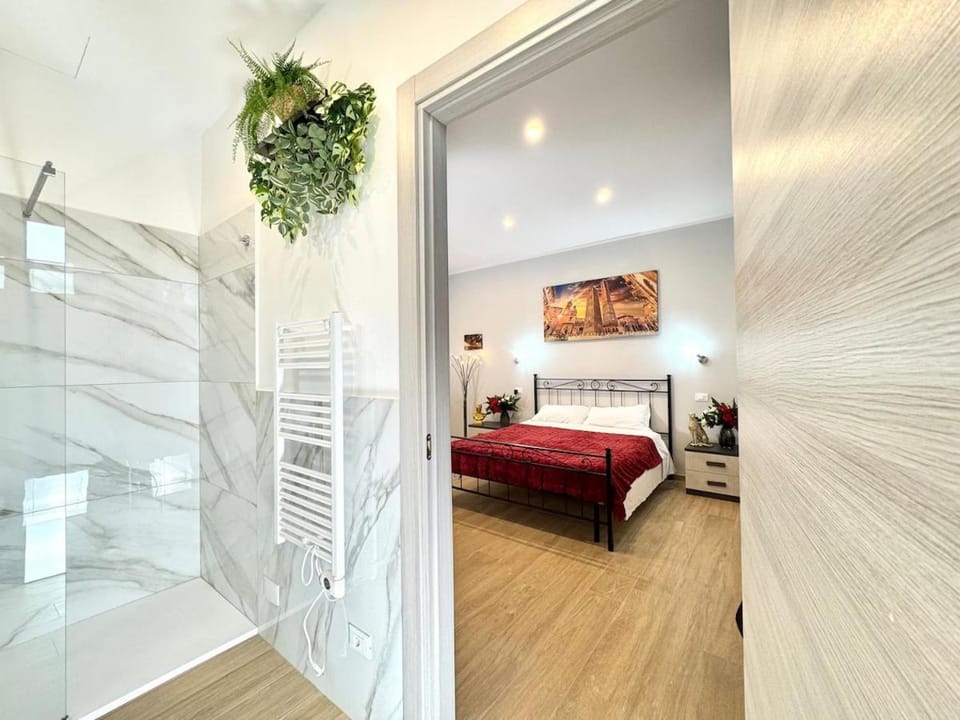 Shower, Bathroom, Bedroom