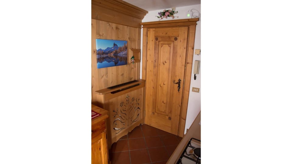 Day, Living room, On site, Area and facilities