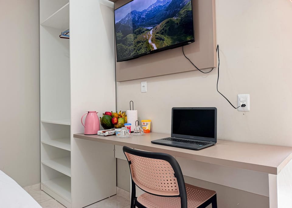 TV and multimedia, Dining area