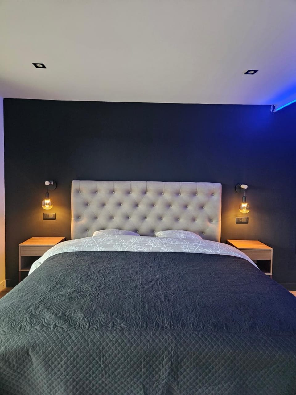 Appartement cosy avec Jacuzzi exterieur proche Lille Apartment in Hauts-de-France