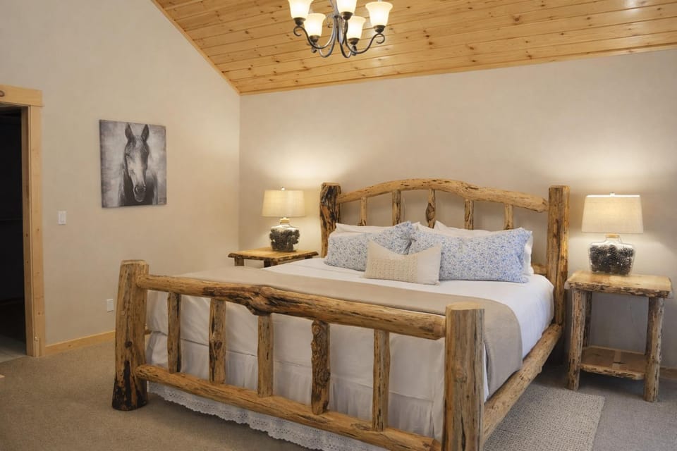 Bed, Bedroom, furniture