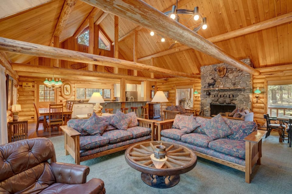 Golf Home 105 House in Oregon
