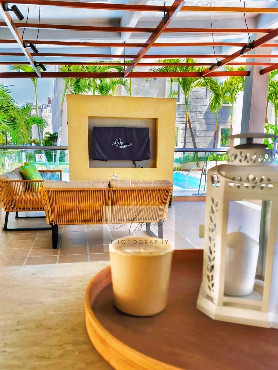 Communal lounge/ TV room, Living room, Swimming pool