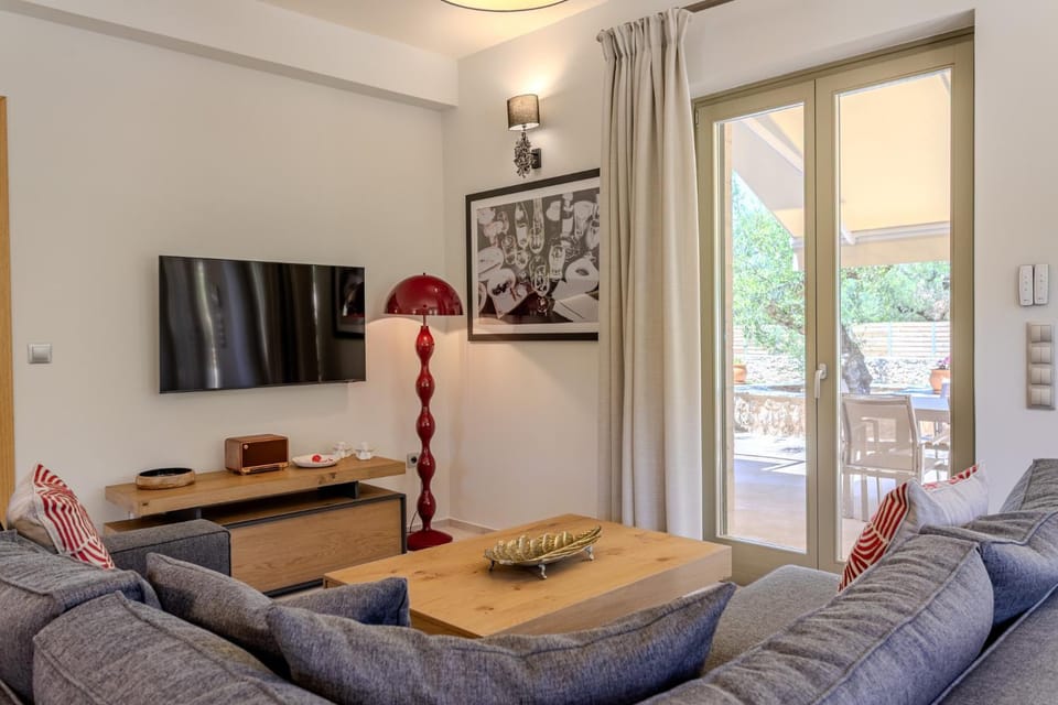 The Olive Grove Kardamyli Villa in Messenia
