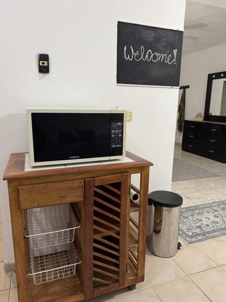 Kitchen or kitchenette